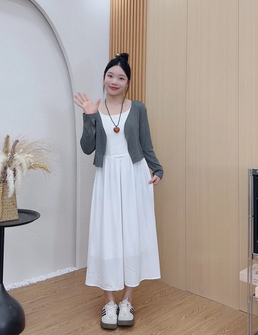 【小个子定制】韩版休闲气质长袖短款外搭开衫+背心连衣裙两件套