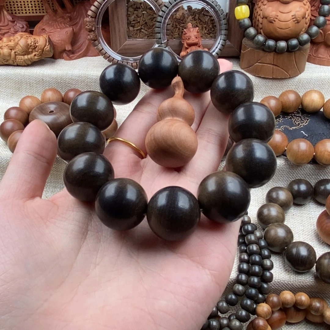 肉***肉檀香木手串/手链迈索尔，老山檀香，阴沉2.0奶凉