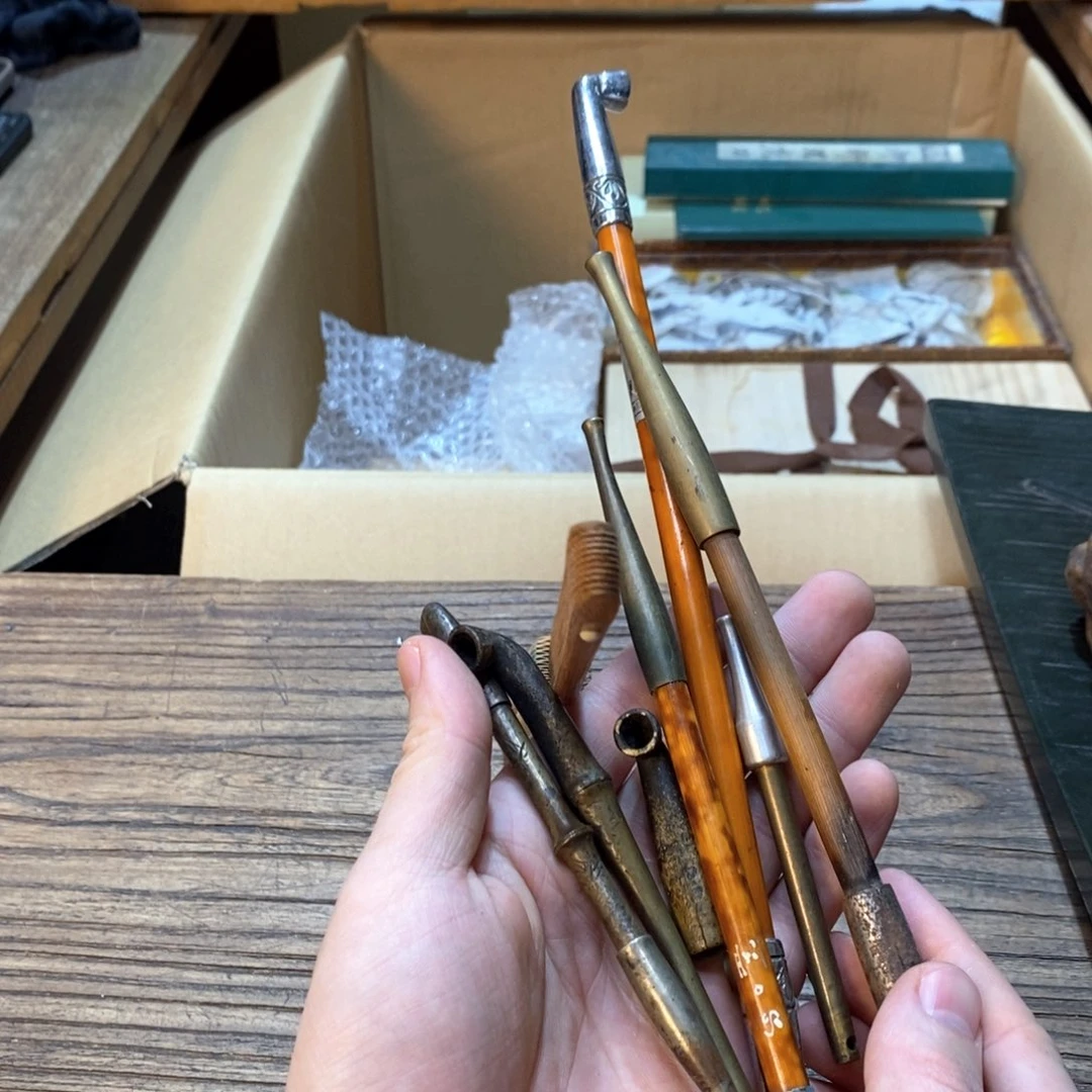 1****?哈哈我觉得这个世界上最