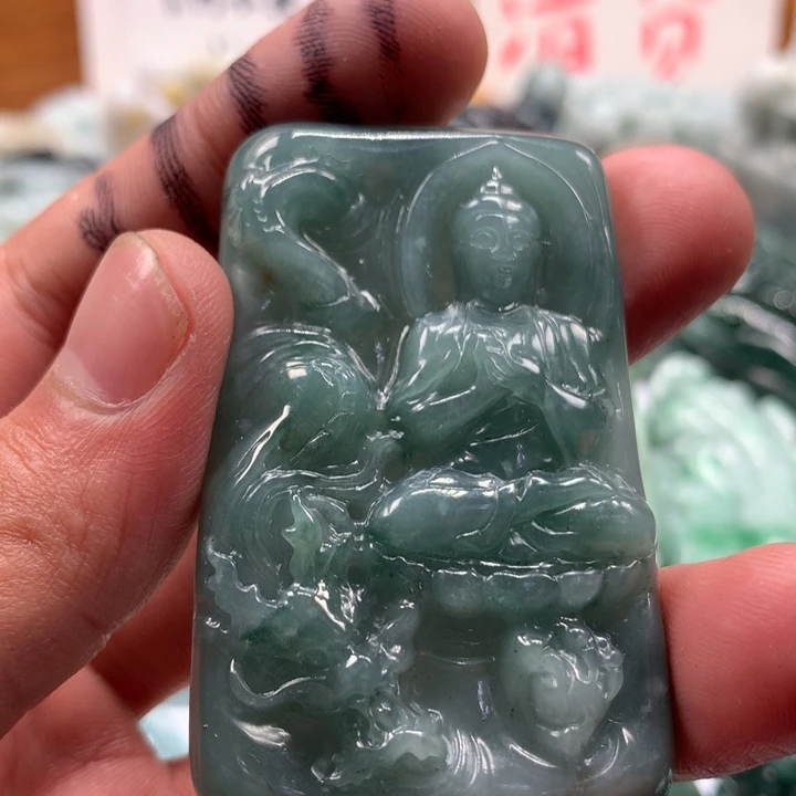 翡翠未镶嵌颈饰保真天然a货翡翠