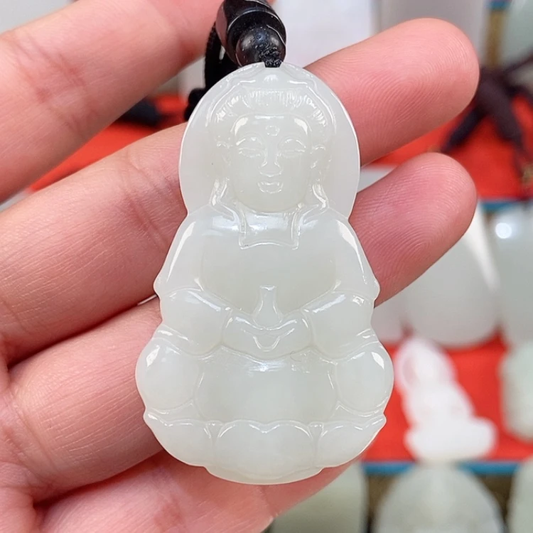 【闪购商品】颈饰未镶嵌和田玉