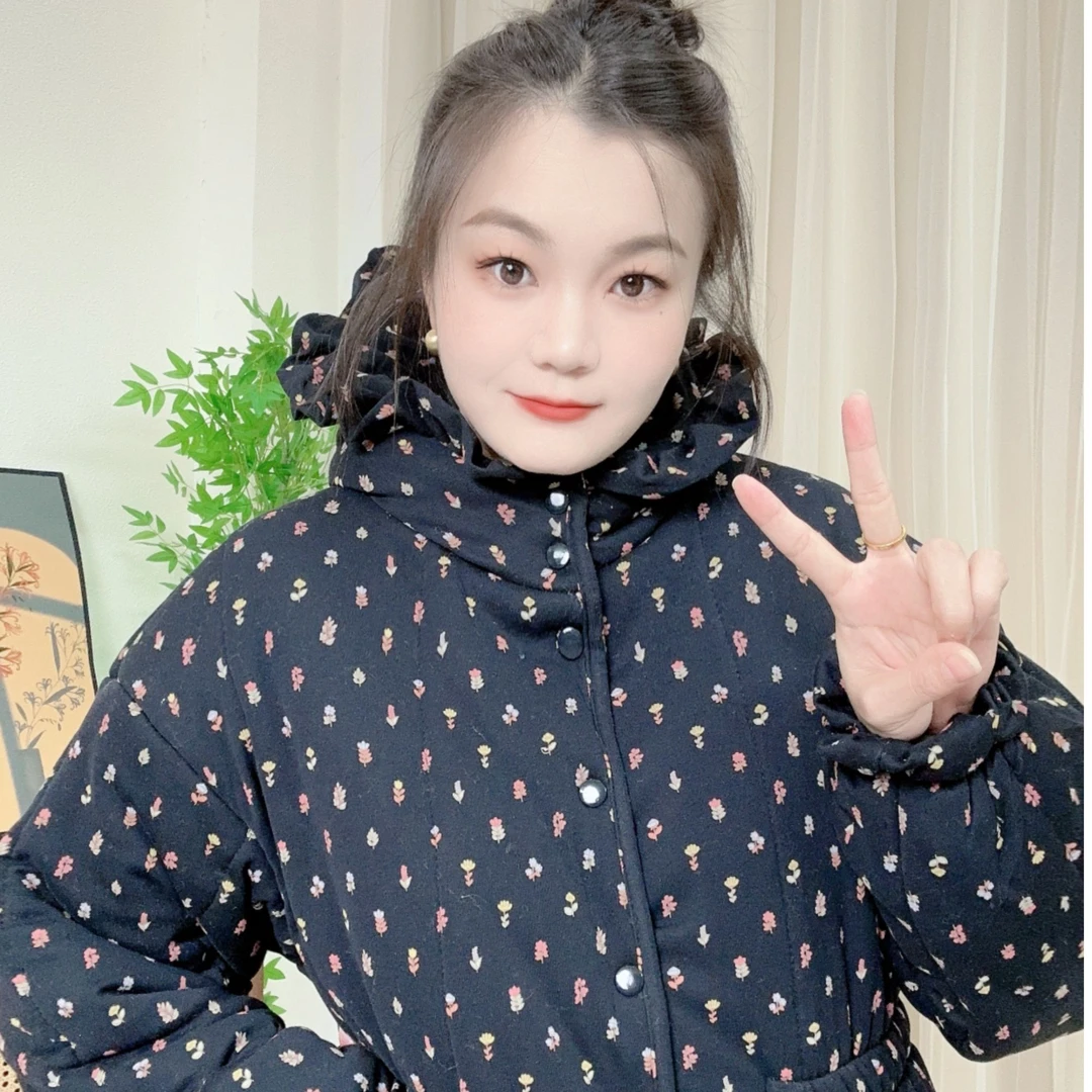 【黑底小花】收腰花边帽中长款棉花衣宽松家居服女保暖棉衣棉服