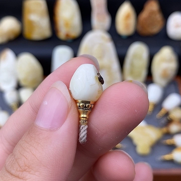 琥珀未镶嵌裸石10白蜡三通c353