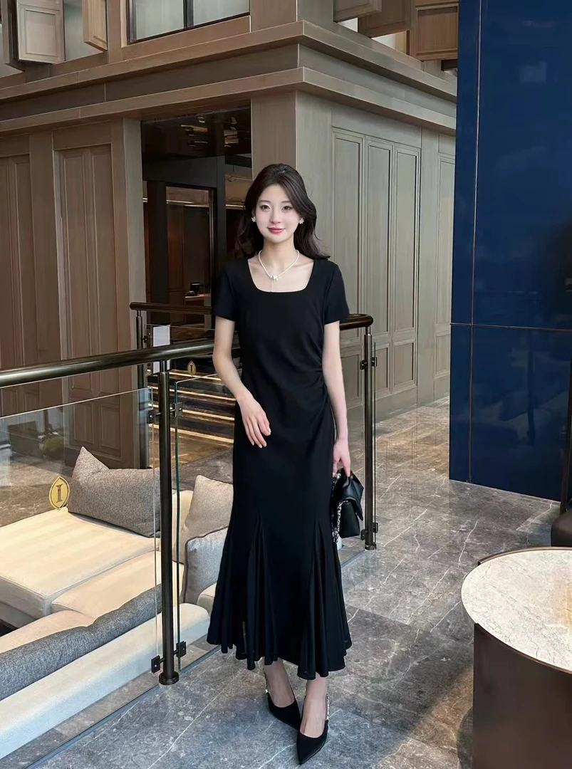 妮妮家68157夏季新款法式气质收腰显瘦方领鱼尾连衣裙