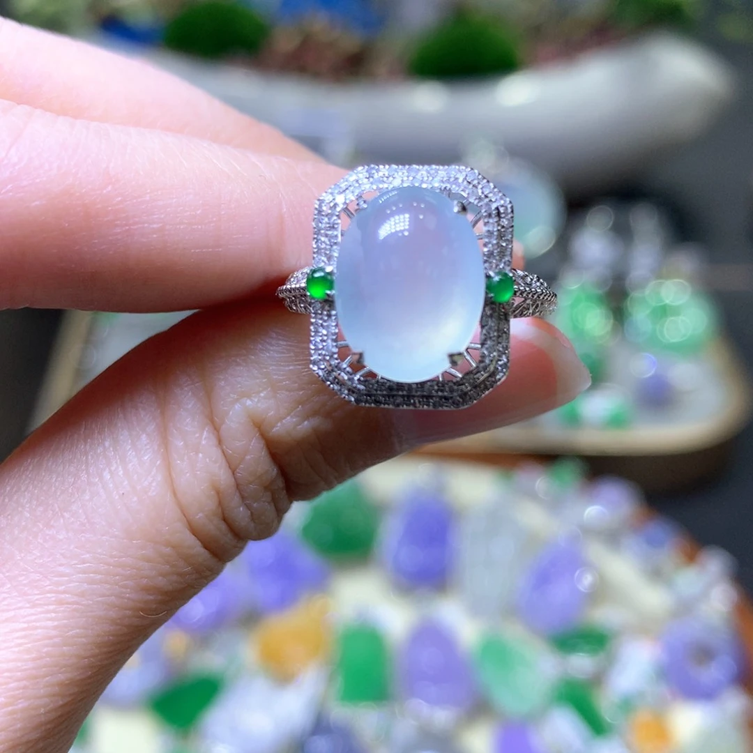 【闪购商品】翡翠颈饰18K金镶嵌翡翠吊坠项链