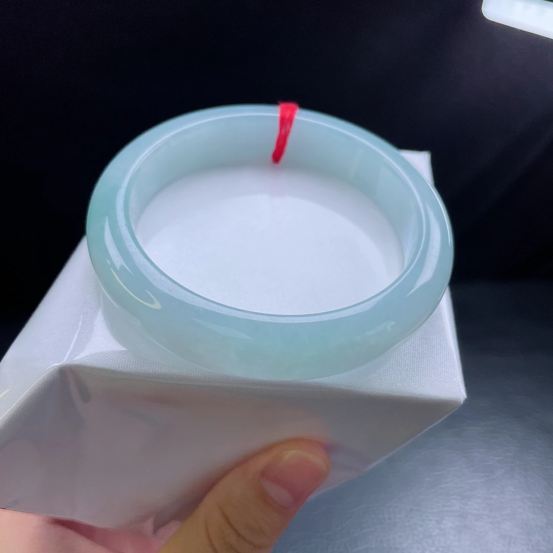 60圈糯化蓝绿宽边手镯 有纹