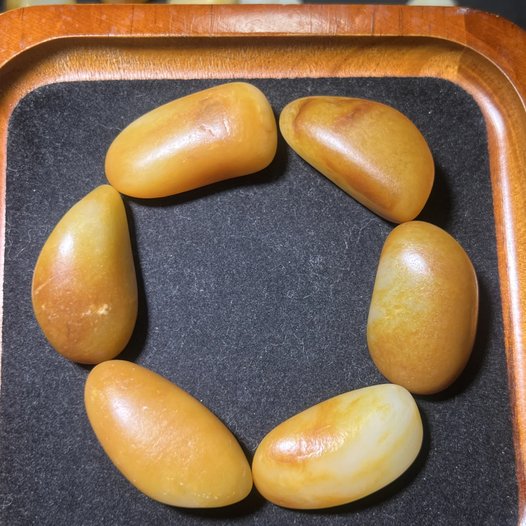 新疆和田玉籽手串125克