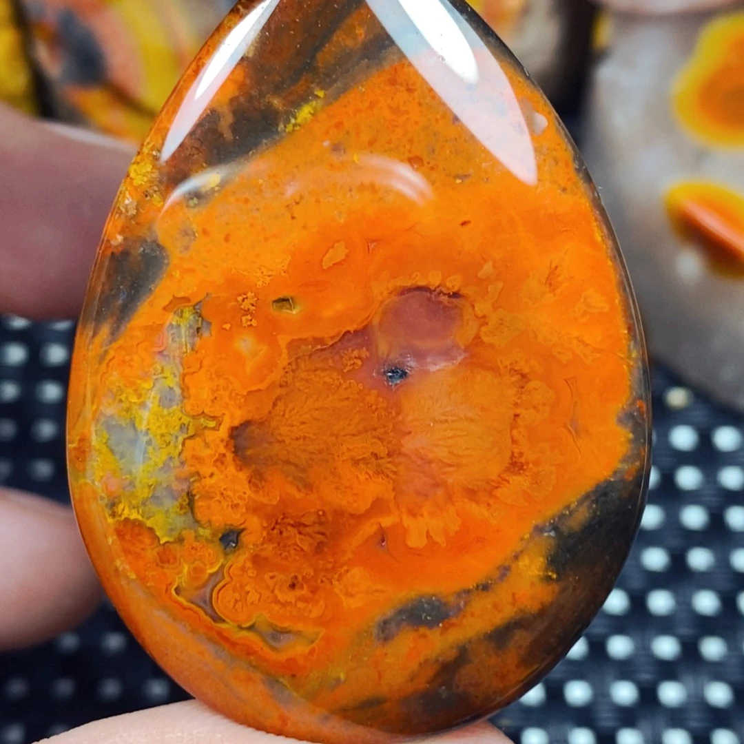 未镶嵌吊坠(不含链)玛瑙/玉髓家***虎