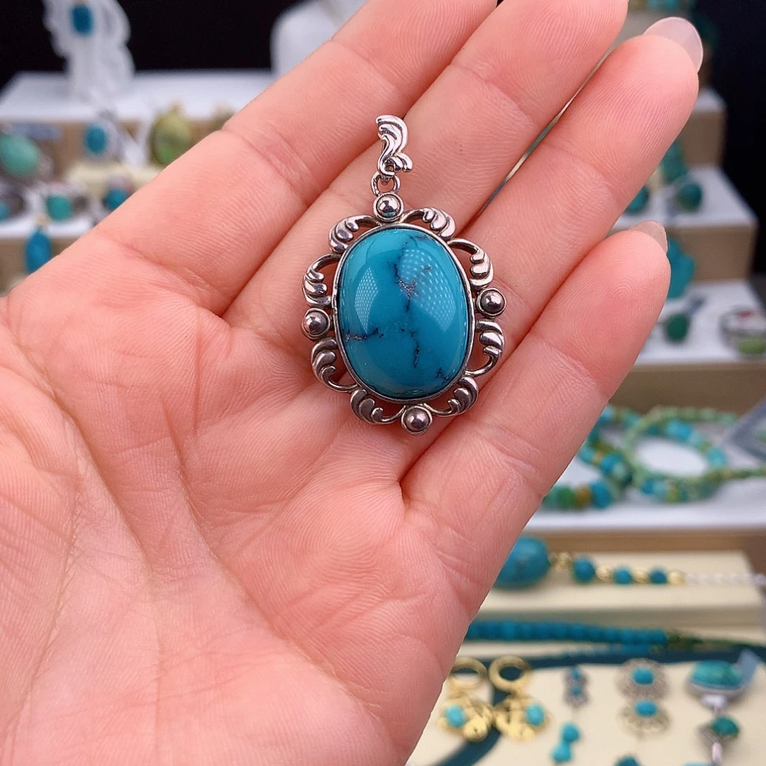 绿松石未镶嵌吊坠(赠链)