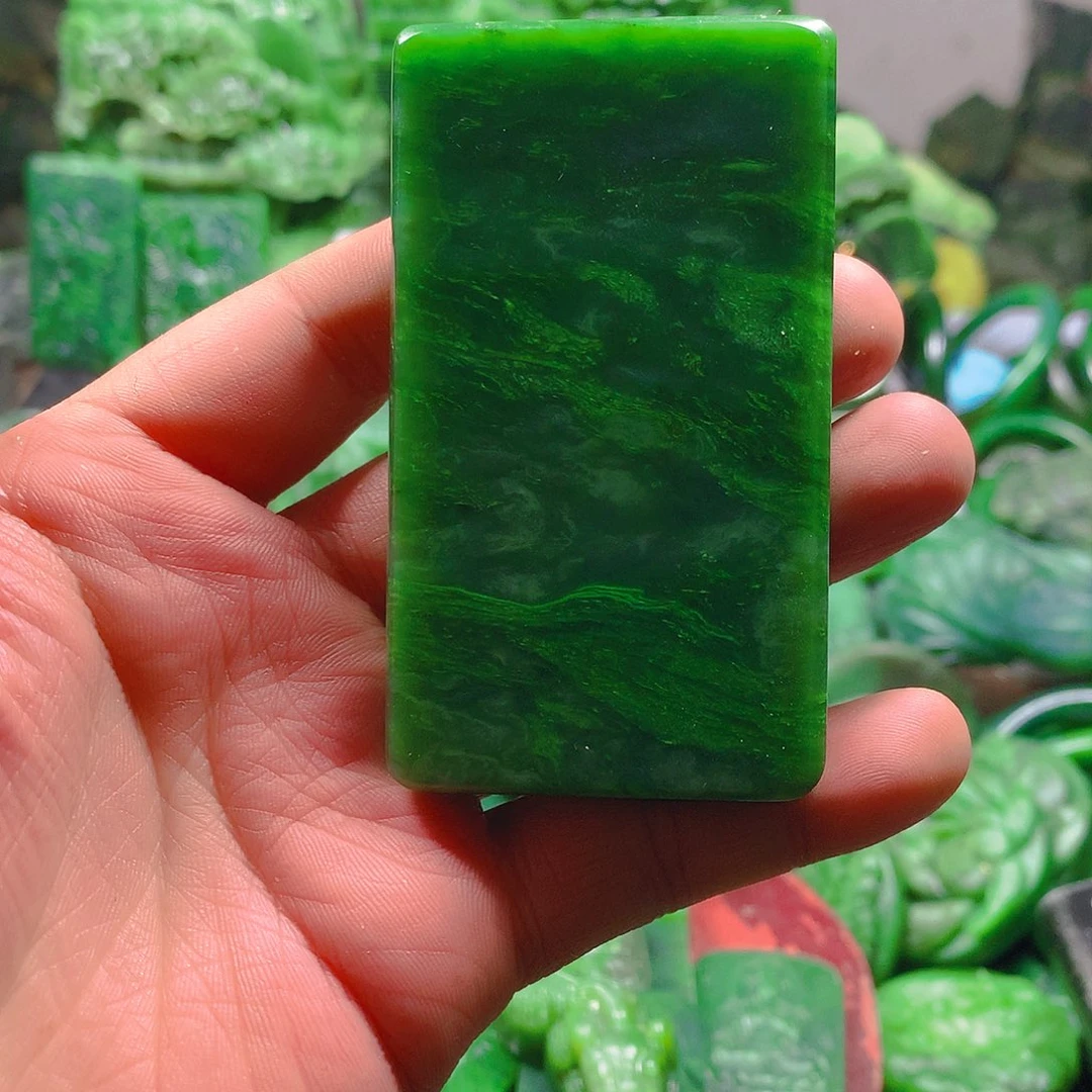 冷***”和田玉（碧玉）未镶嵌珠宝奇石