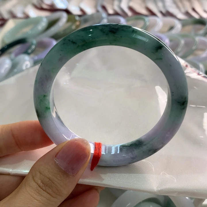 翡翠未镶嵌手镯春彩56