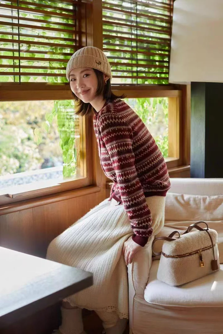 韩系小香风红色针织开衫女2024秋冬新款慵懒高级感7157毛衣外套