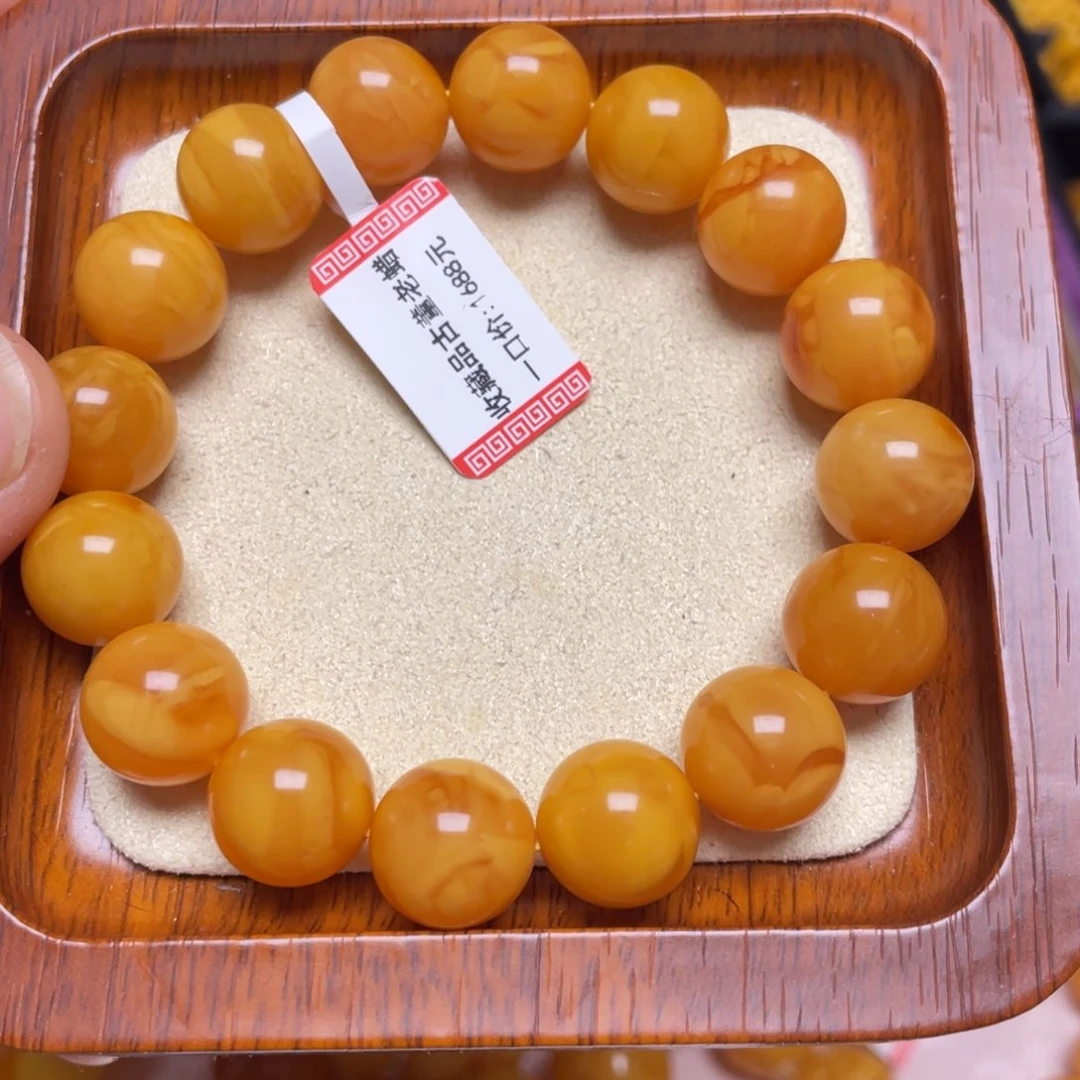 蜜蜡手链未镶嵌思****?手串