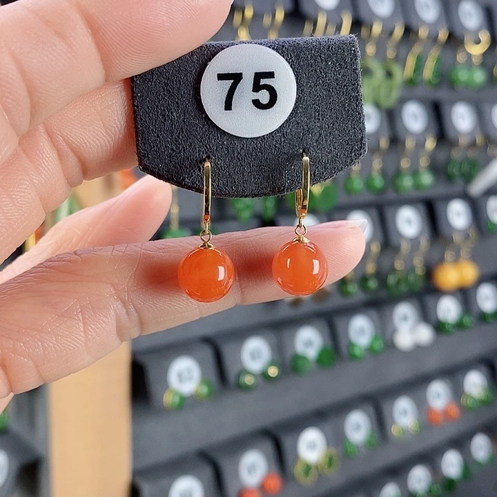 南红玛瑙耳饰18K金镶嵌刘**物