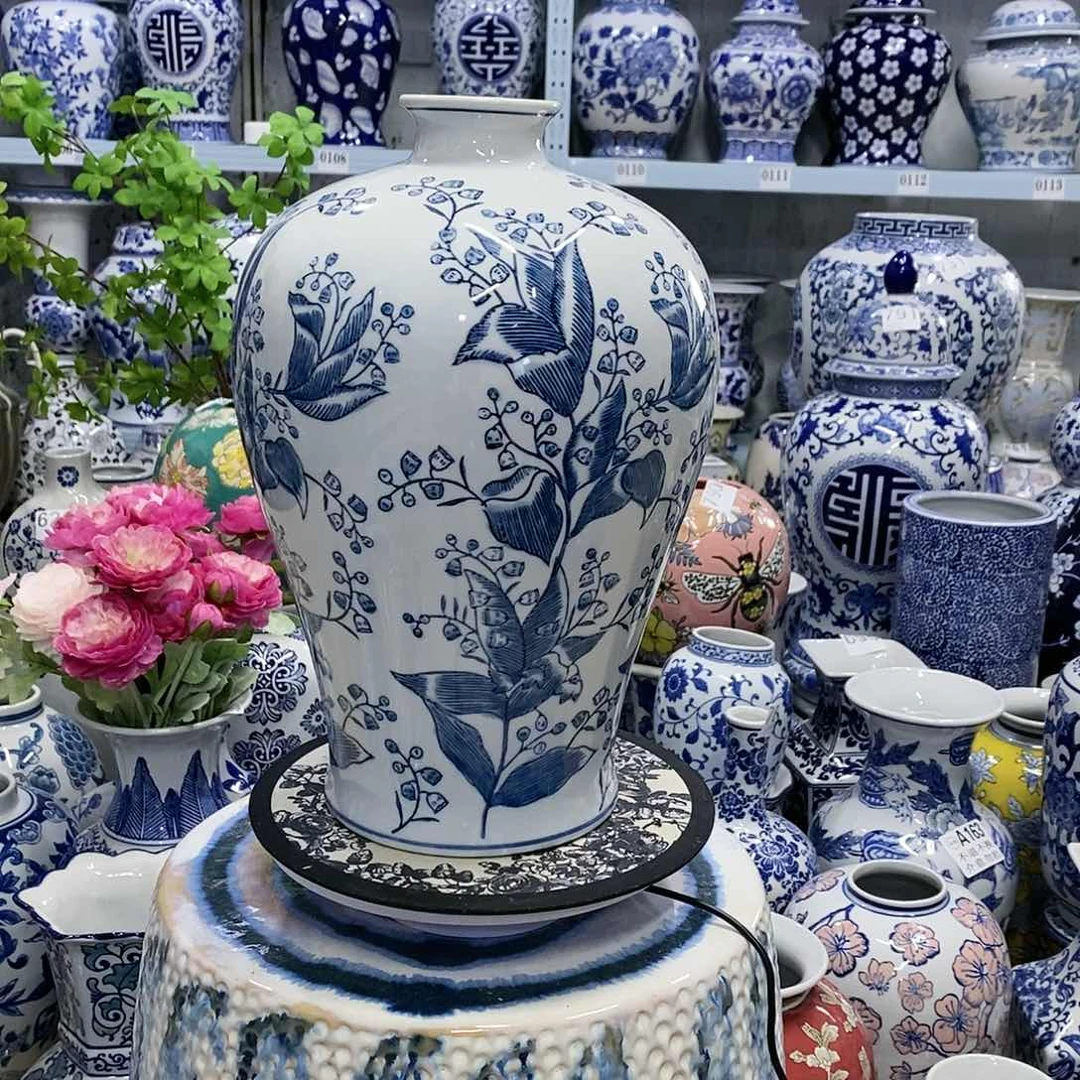 【闪购商品】摆件美人瓶瓷器摆件………………………………