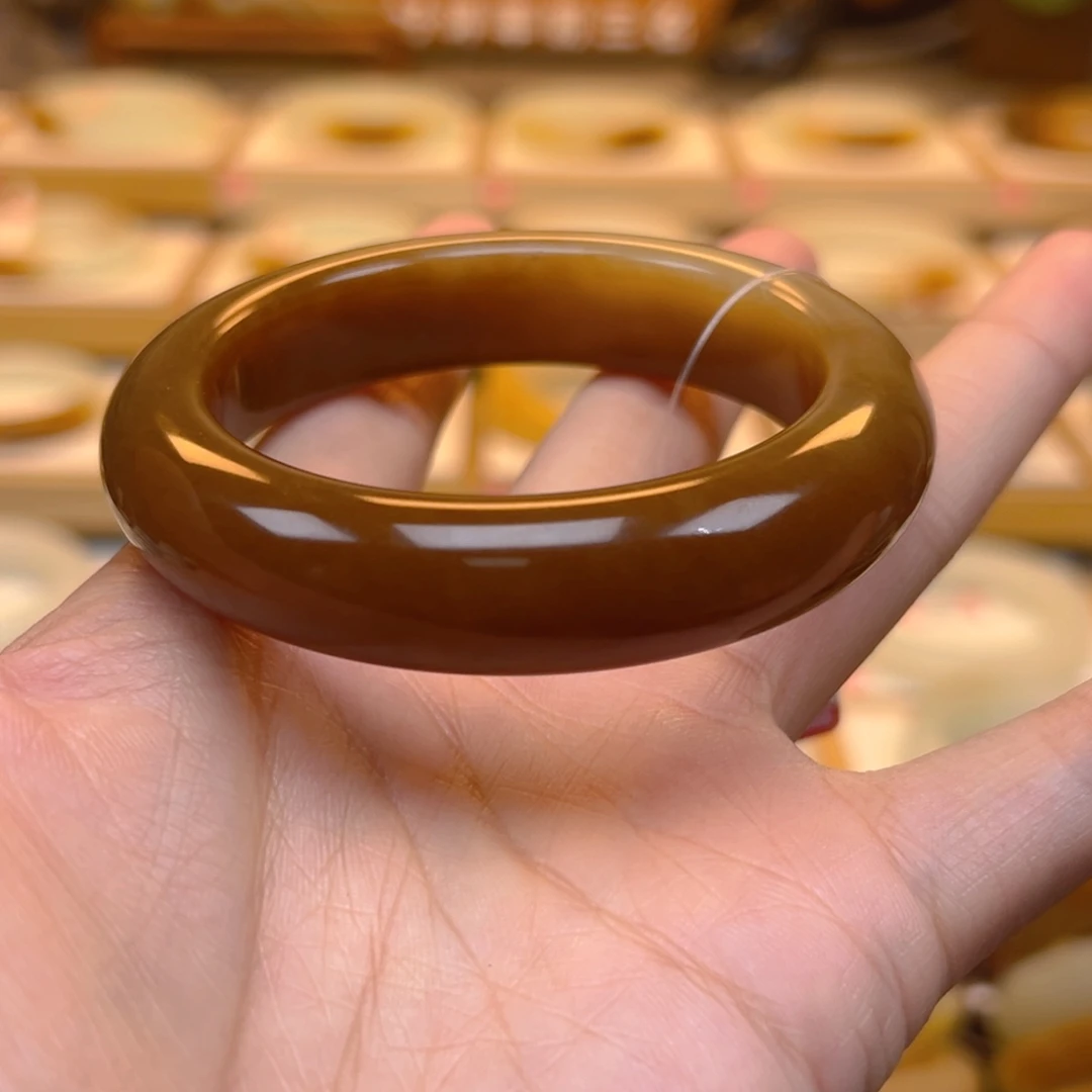 和田玉未镶嵌手镯9