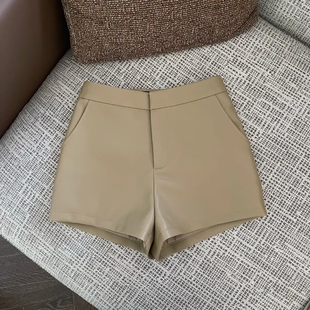 FASC自制老钱风卡其色皮短裤女休闲阔腿裤秋冬高腰显瘦外穿靴裤子