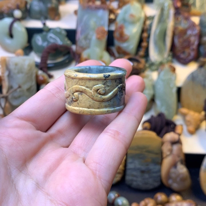 岫岩河磨玉（透闪石质玉）未镶嵌挂件