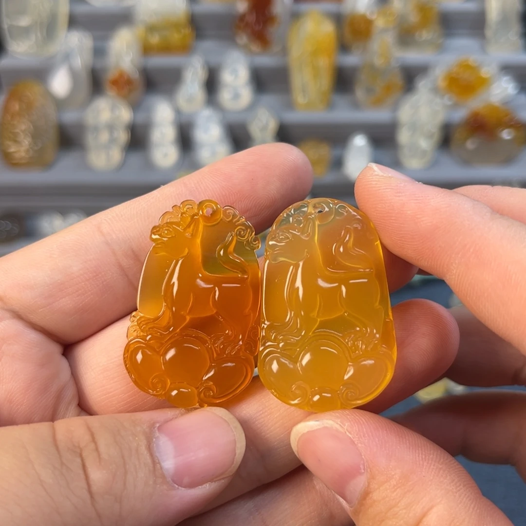 玛瑙/玉髓未镶嵌颈饰
