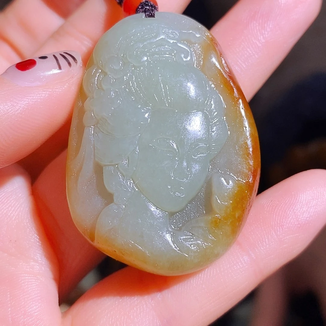 和田玉颈饰未镶嵌