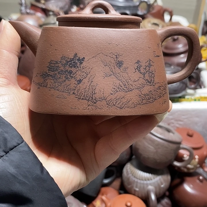 紫砂茶壶微瑕微笑