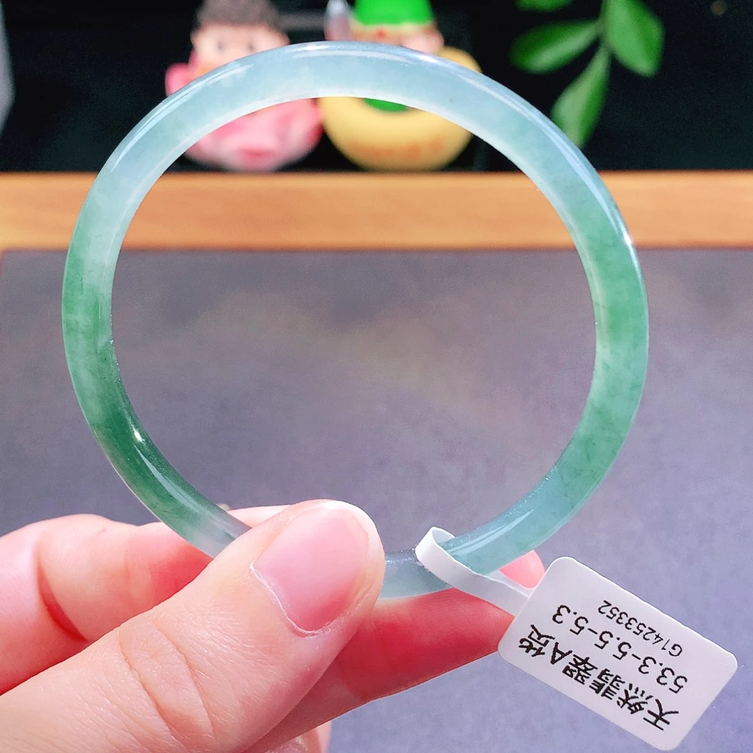 翡翠未镶嵌手镯天然翡翠