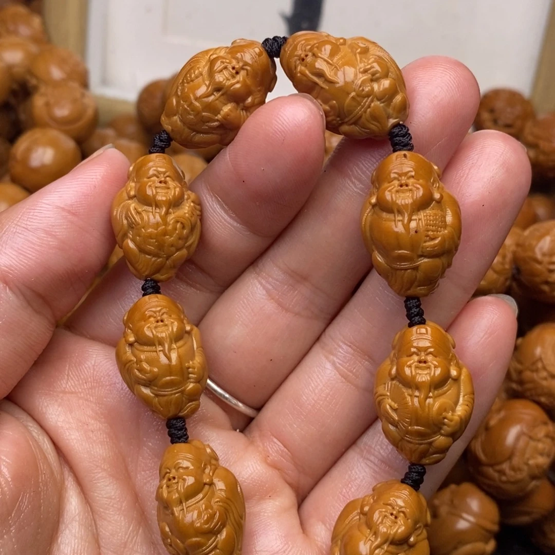 手串橄榄核小财神