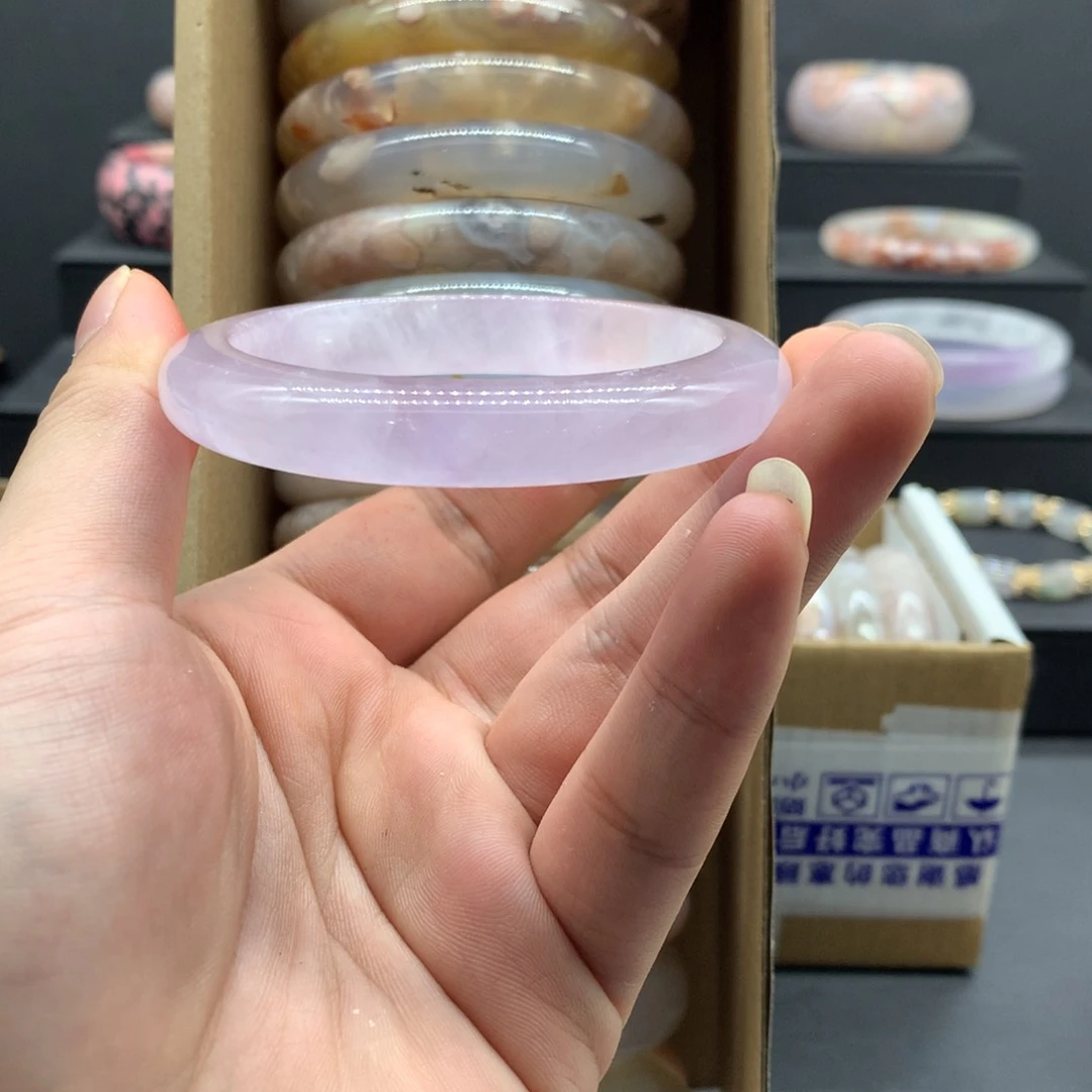 【闪购商品】玛瑙/玉髓手镯未镶嵌最****力