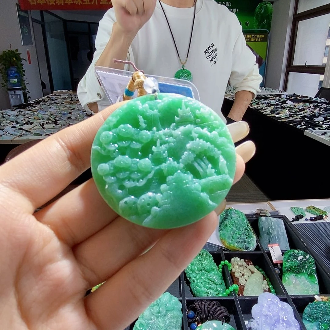 颈饰未镶嵌翡翠翡翠