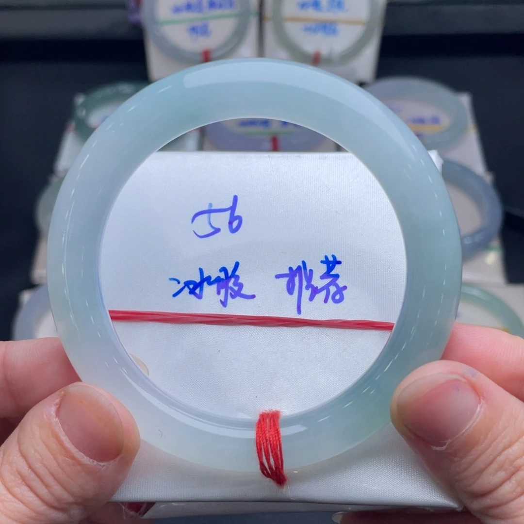 翡翠未镶嵌手镯翡翠手镯28