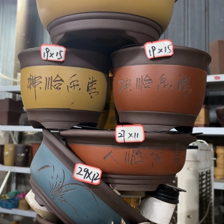 紫砂花盆100-6。