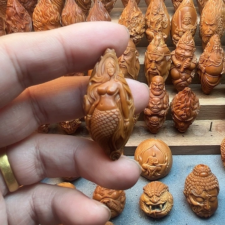 吊坠橄榄核18美人鱼