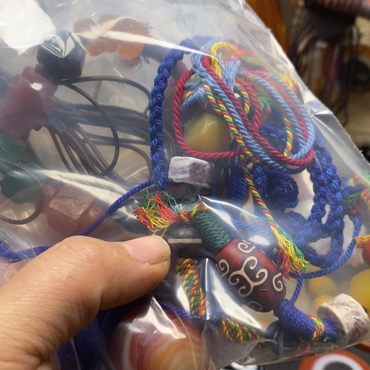 缘***言玛瑙/玉髓未镶嵌颈饰