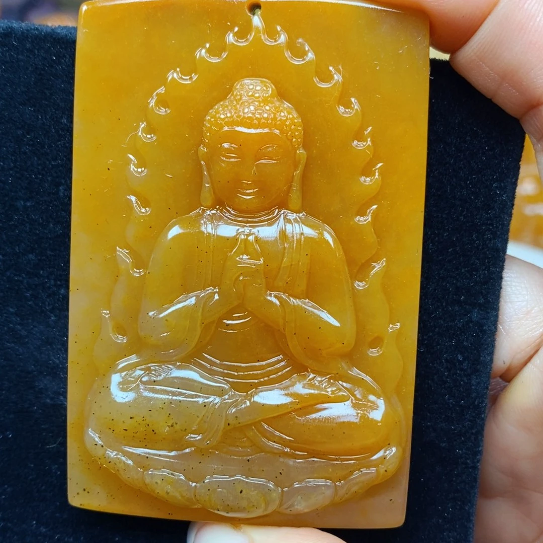 未镶嵌石英质玉（黄龙玉）颈饰