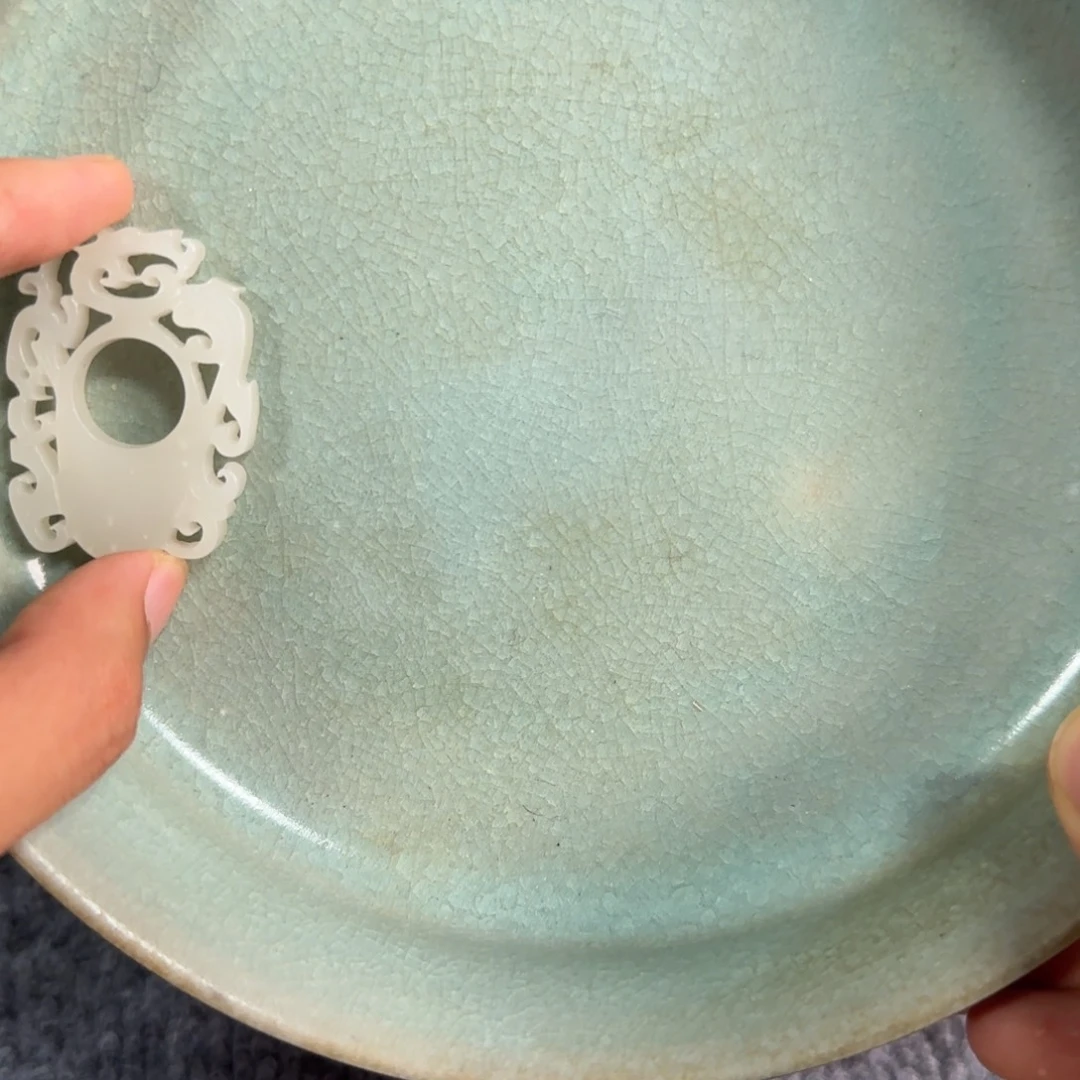 鑫***下瓷片正在直播的我