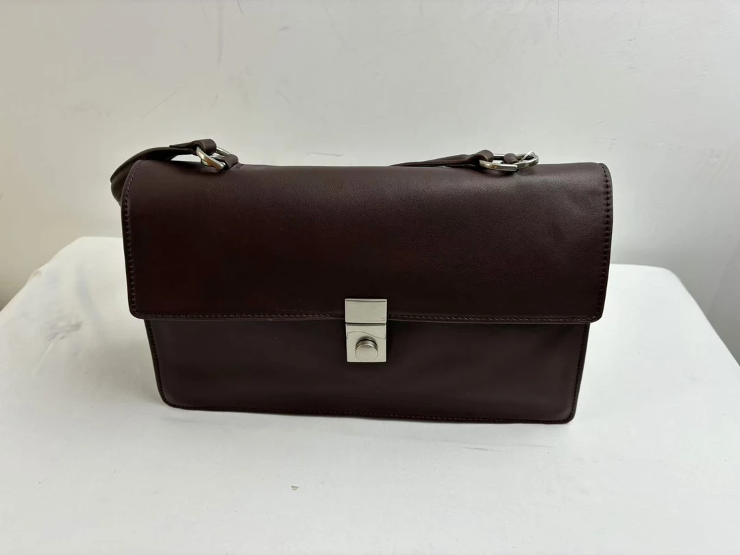 C122【点点精选】新款时尚轻奢百搭气质女包