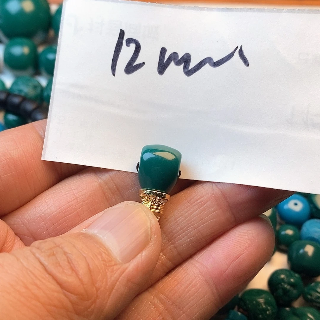 琉璃颈饰芒***军11111111111111