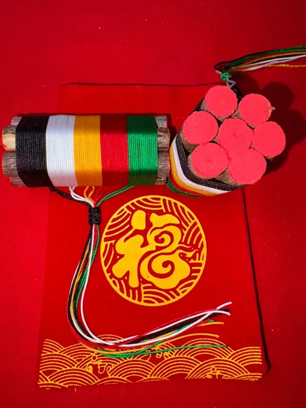 （点沙加强已加持）桃木枝五彩线手工编织挂件东南方纳财防惊