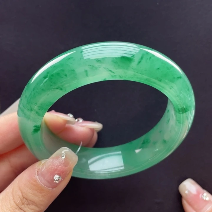 未镶嵌手镯石英质玉毛*