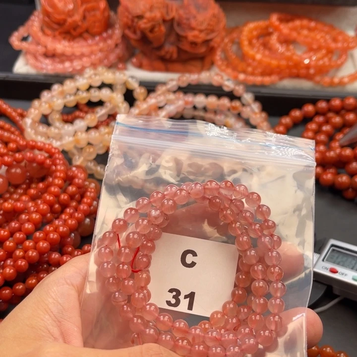南红玛瑙未镶嵌多样性发货默认微瑕称重6mm
