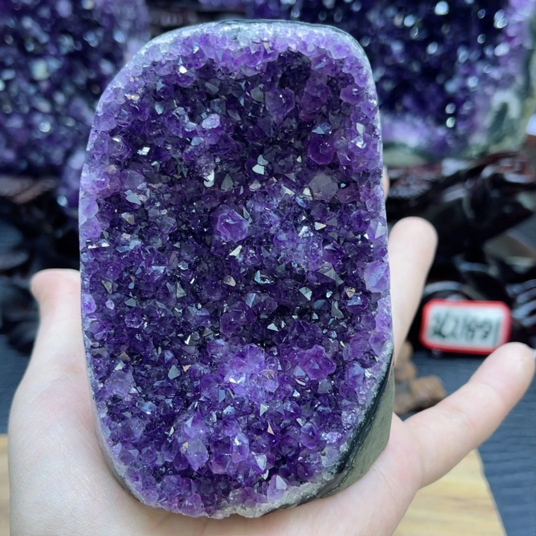 紫晶大型摆件（非配饰）未镶嵌