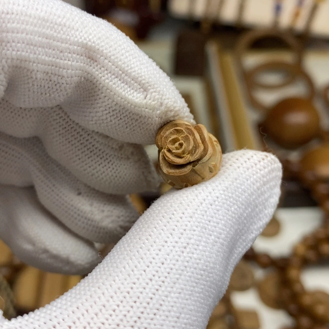 檀香木散珠印度迈索尔老山檀1.2玫瑰