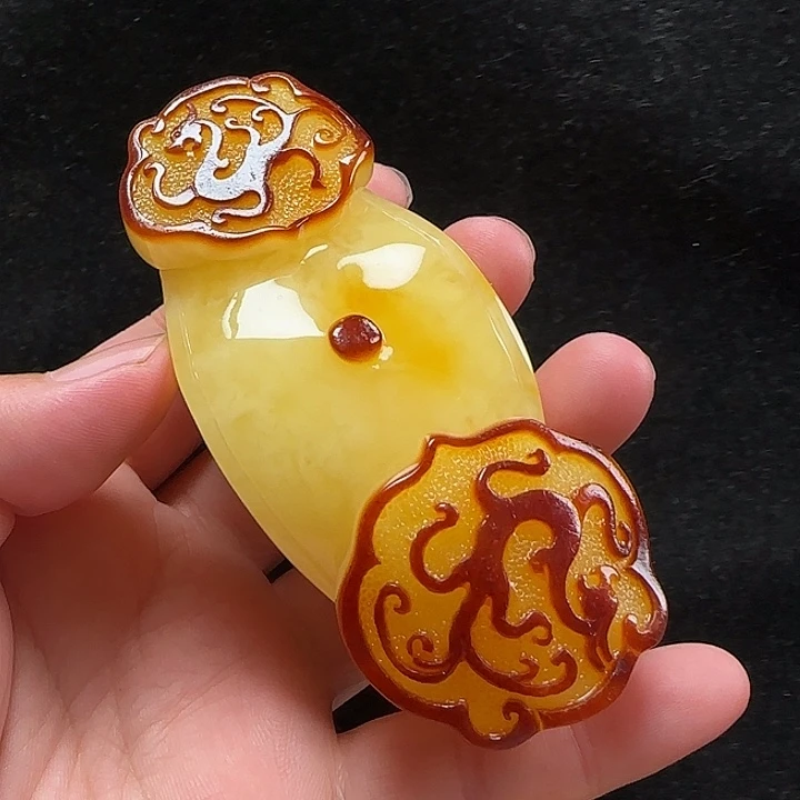 未镶嵌蜜蜡珠宝奇石