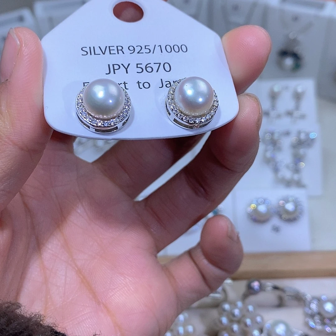 未镶嵌淡水珍珠耳饰