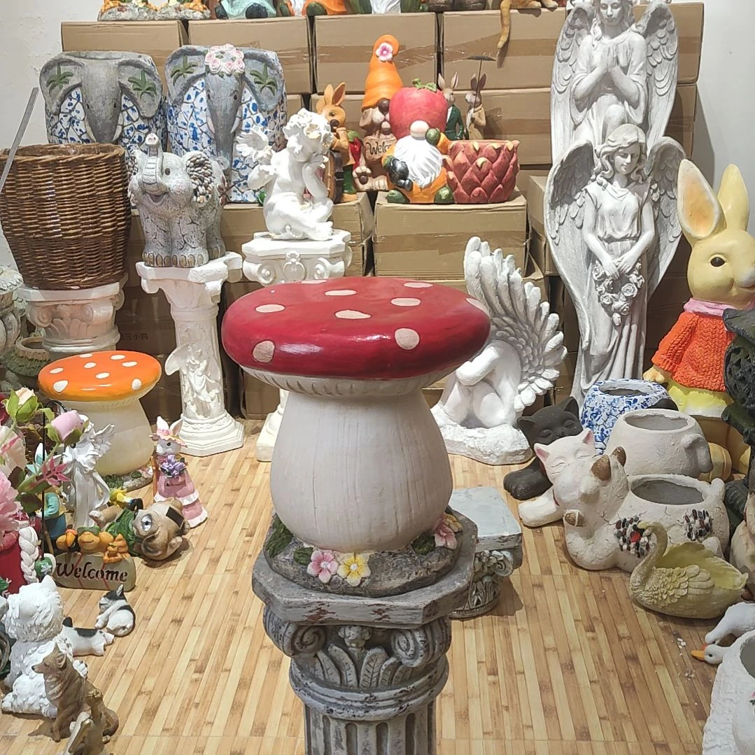 合成树脂氧化镁红色蘑菇凳子摆件