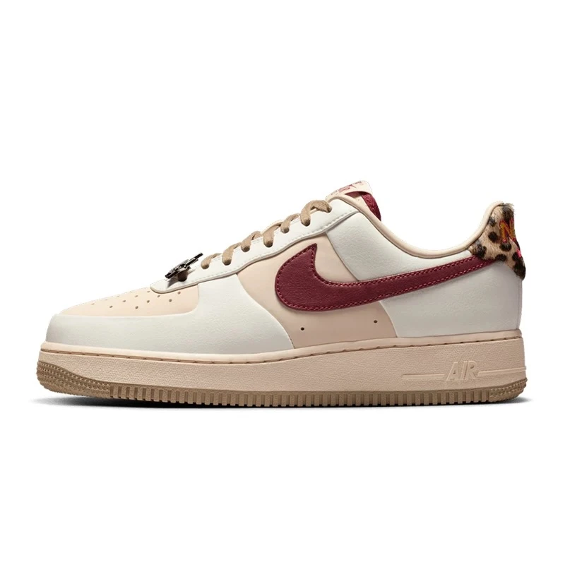 NIKE耐克【包】女鞋AIR FORCE 1 07运动鞋板鞋IM7510-262