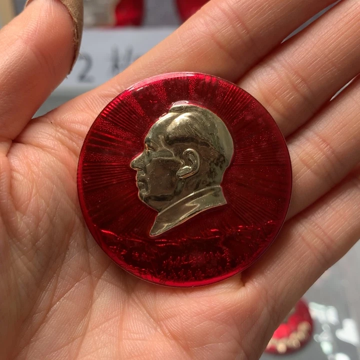 雨*像章像章像章章章