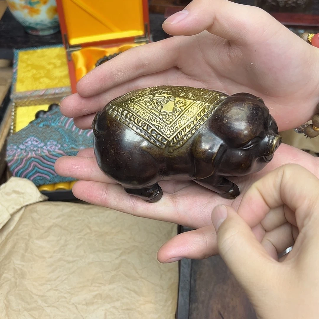 大叶紫檀（黑酸枝木类）