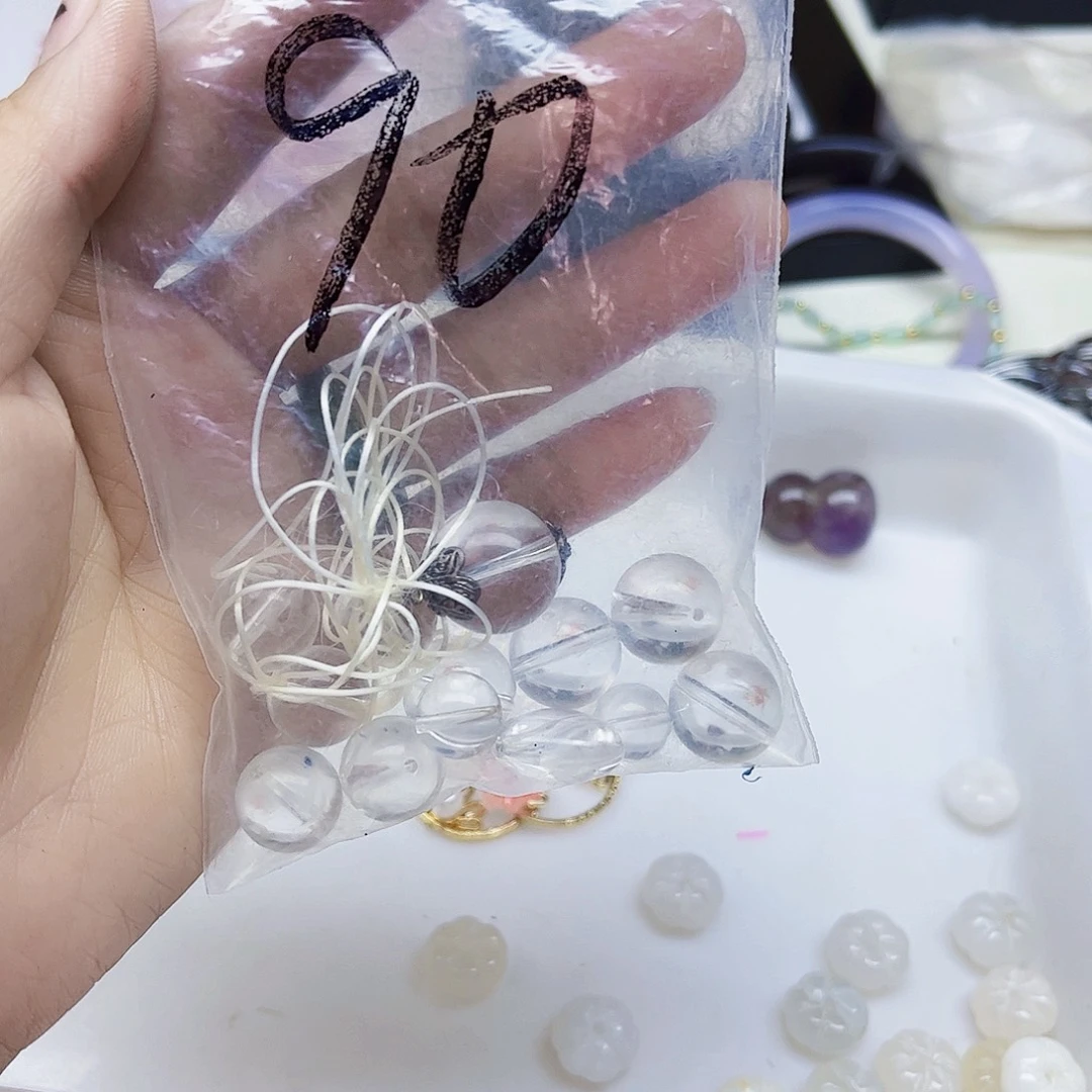 Y***༠未镶嵌和田玉（糖玉）珠宝半成品