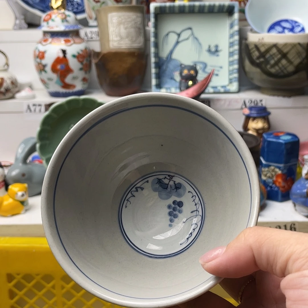 瓷片兔**啦哈哈哈我真的不喜欢这样笑